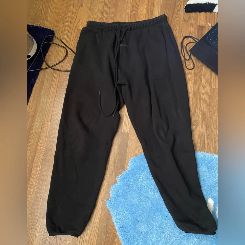 Essentials Black Sweatpants Joggers